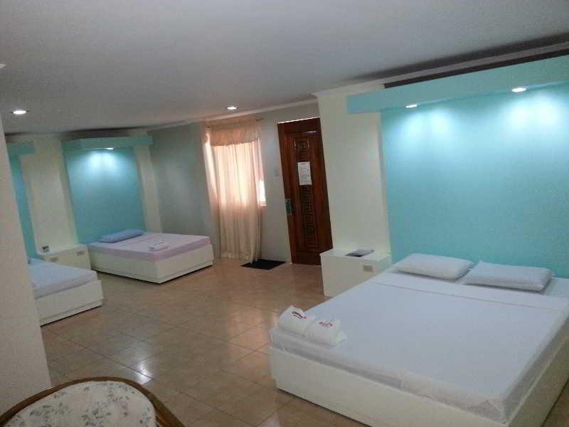 Queen\'S Beach Resort Manoc-Manoc 外观 照片